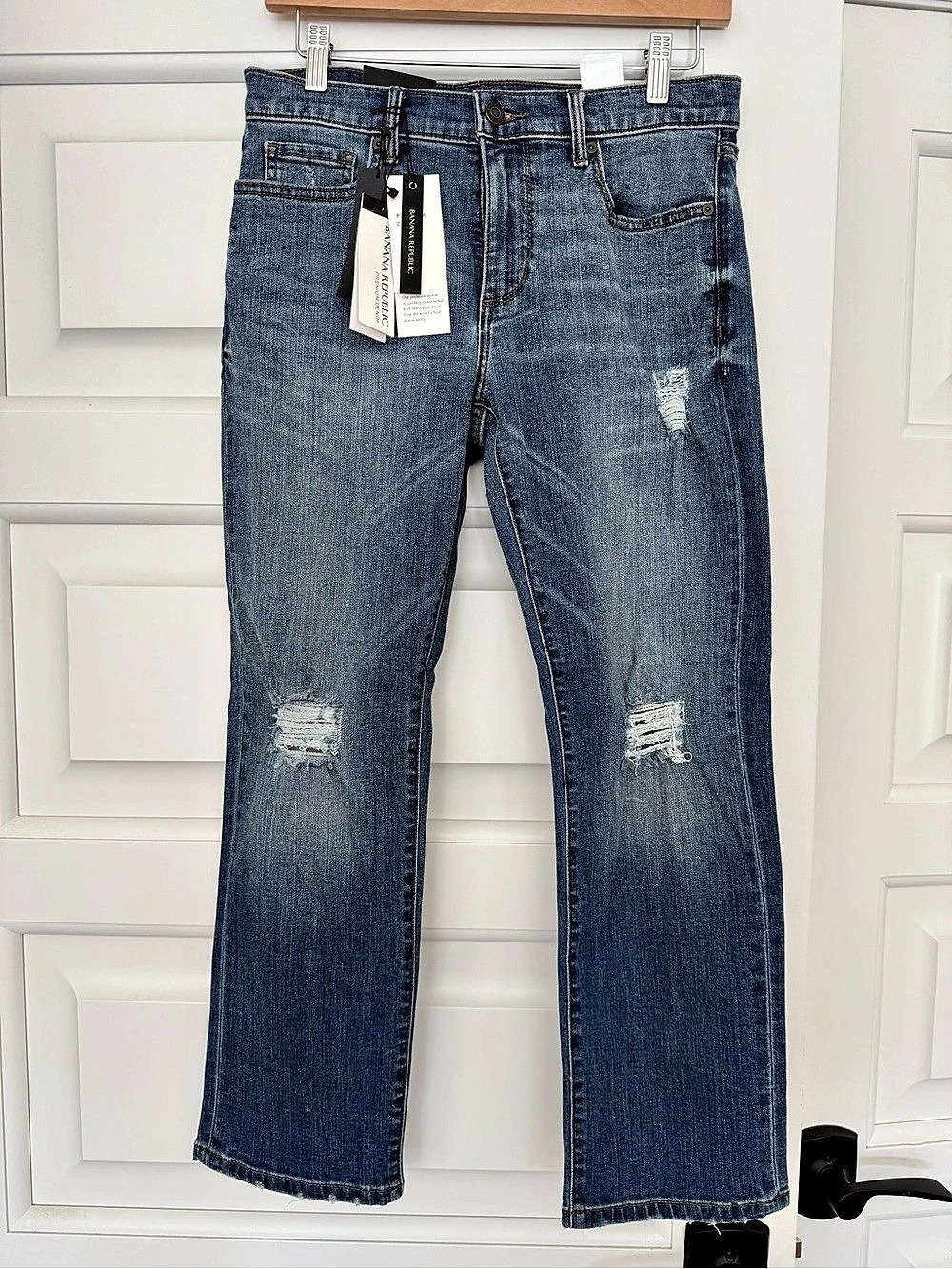 Banana Republic Straight Leg Jeans in Blue Waist 29 NWT